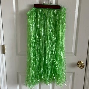 Oriental Trading Green Plastic Grass Skirt On Size Fits All Adult
